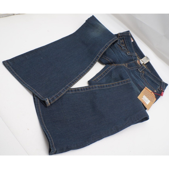 RARE True Religion World Tour Becky Swarovski PINK Crystal buttons. Size 28 - Picture 3 of 13